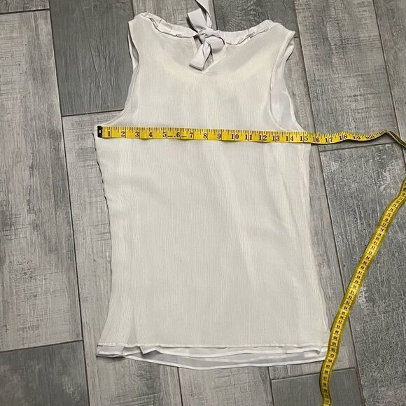 Banana Republic Ivory Sheer 100% Silk Stretch Crepe Ribbon Sleeveless Top S - Picture 8 of 13